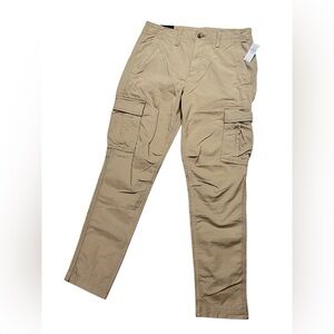 NWT’s Men’s khaki gap cargo pants size 30